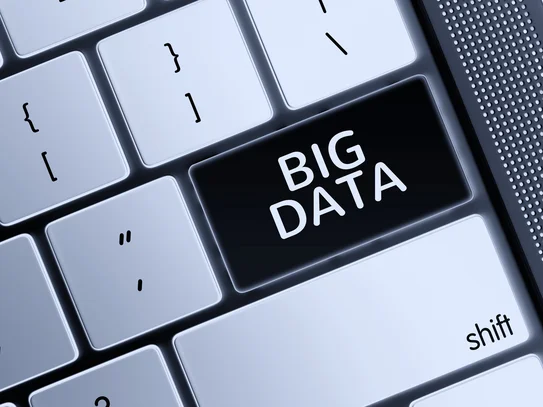 Header_OpenScience_Analytics Tastatur bei der eine Taste mit dem Text "Big Data" beschrieben ist